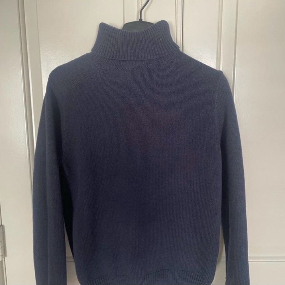 J. Crew Men's Navy Blue Turtleneck Sweater small